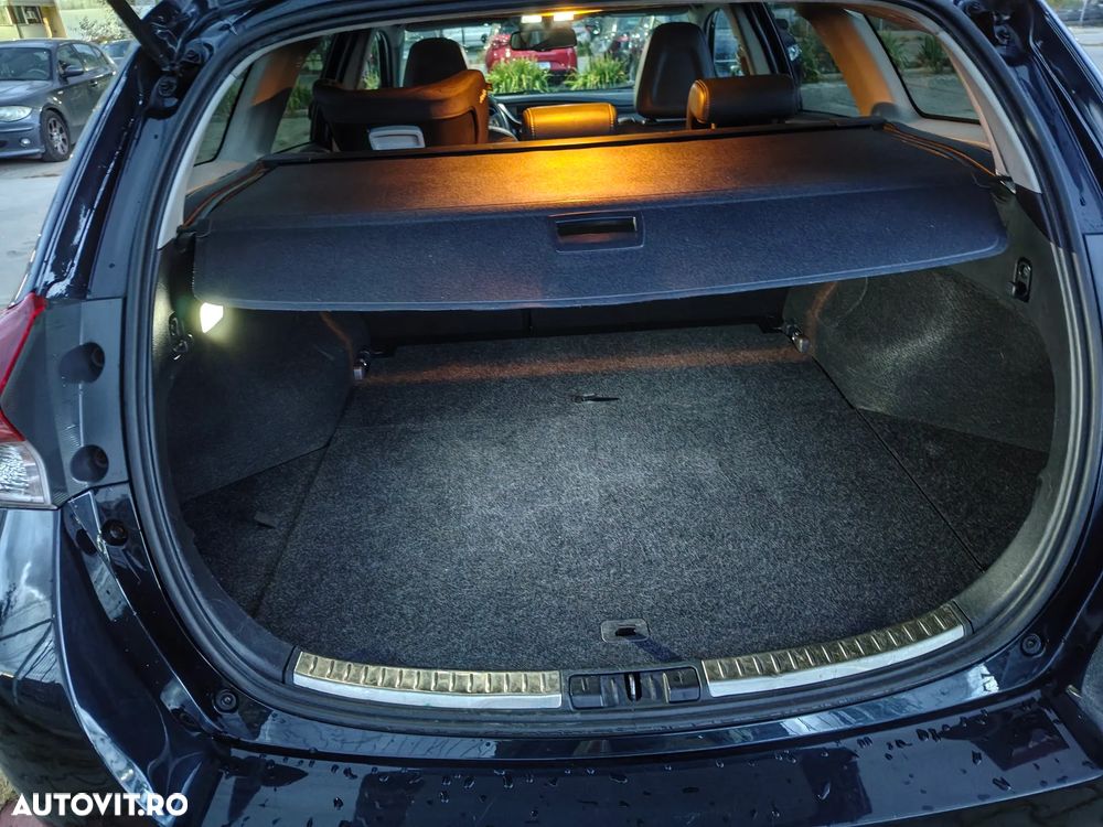 Toyota Auris 1.8 L VVT-i Luna - 13