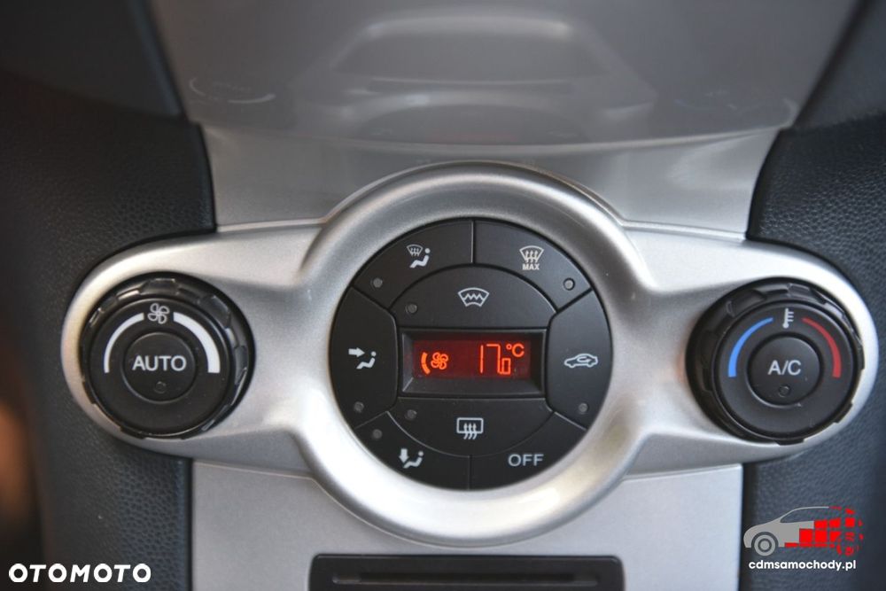 Ford Fiesta - 28