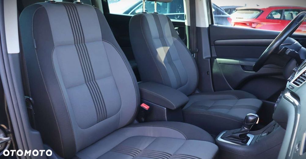 Volkswagen Sharan - 16