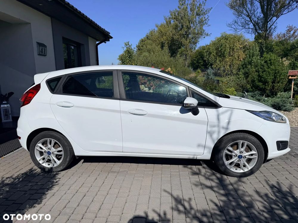 Ford Fiesta 1.0 EcoBoost S&S TITANIUM - 3