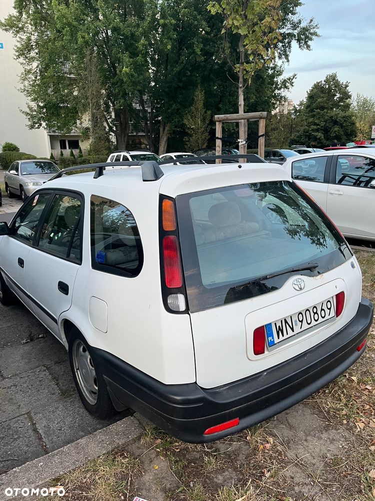 Toyota Corolla 1.4 Terra1 - 3