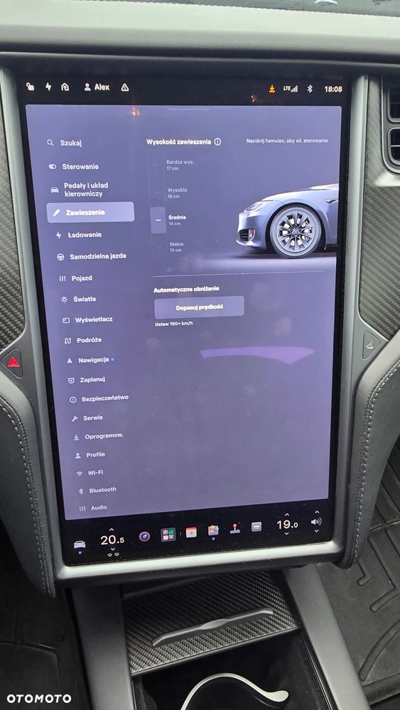 Tesla Model S - 27