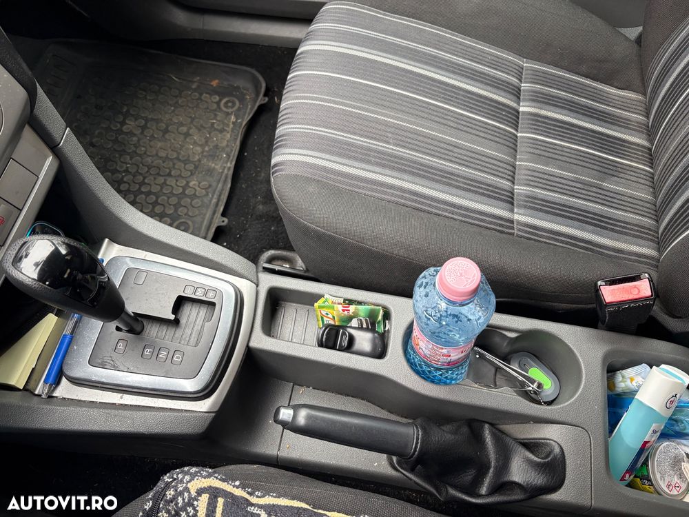 Ford Focus 1.6 16V Aut. Titanium - 14