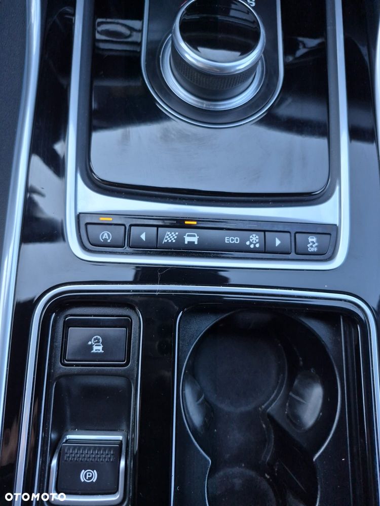 Jaguar XF 2.0 i4D AWD Prestige - 19