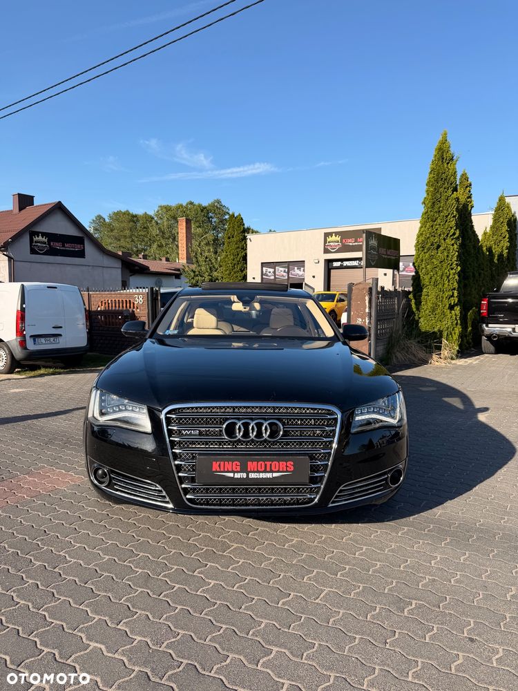 Audi A8 - 1