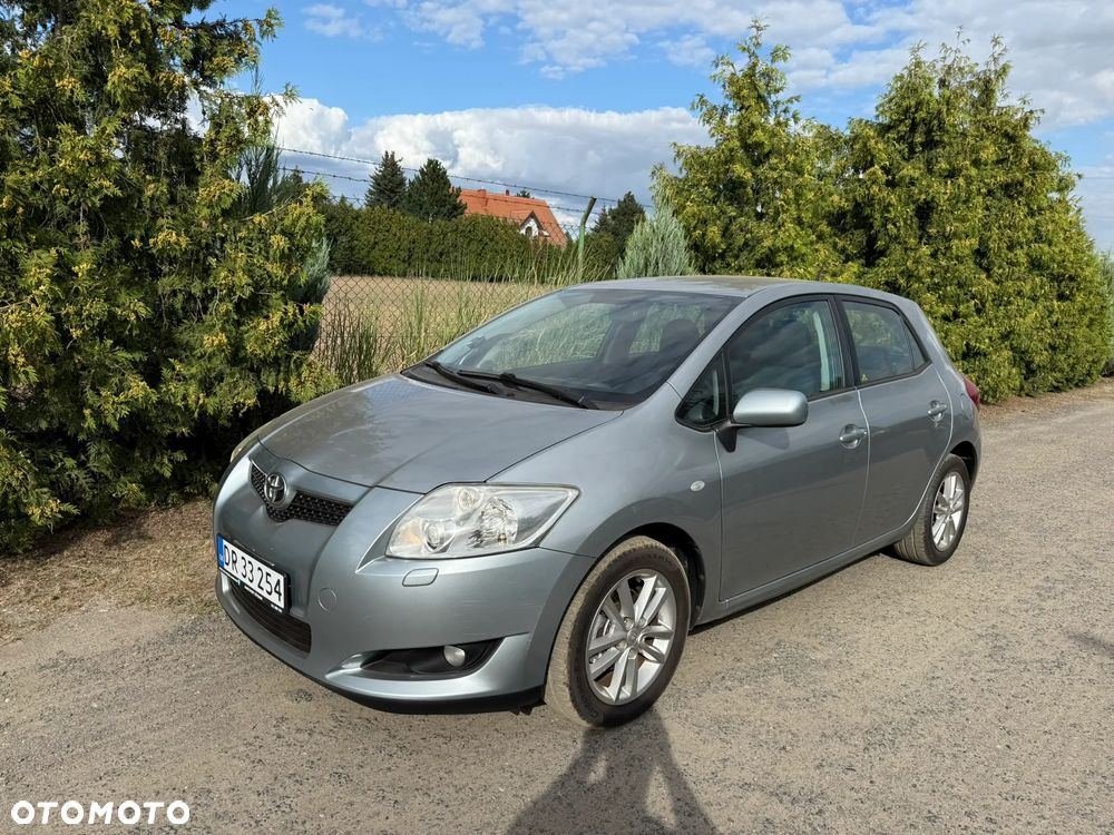 Toyota Auris 1.4 D-4D Luna - 3