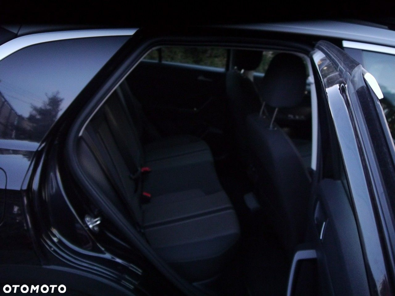 Volkswagen T-Roc 1.6 TDI SCR Style - 30