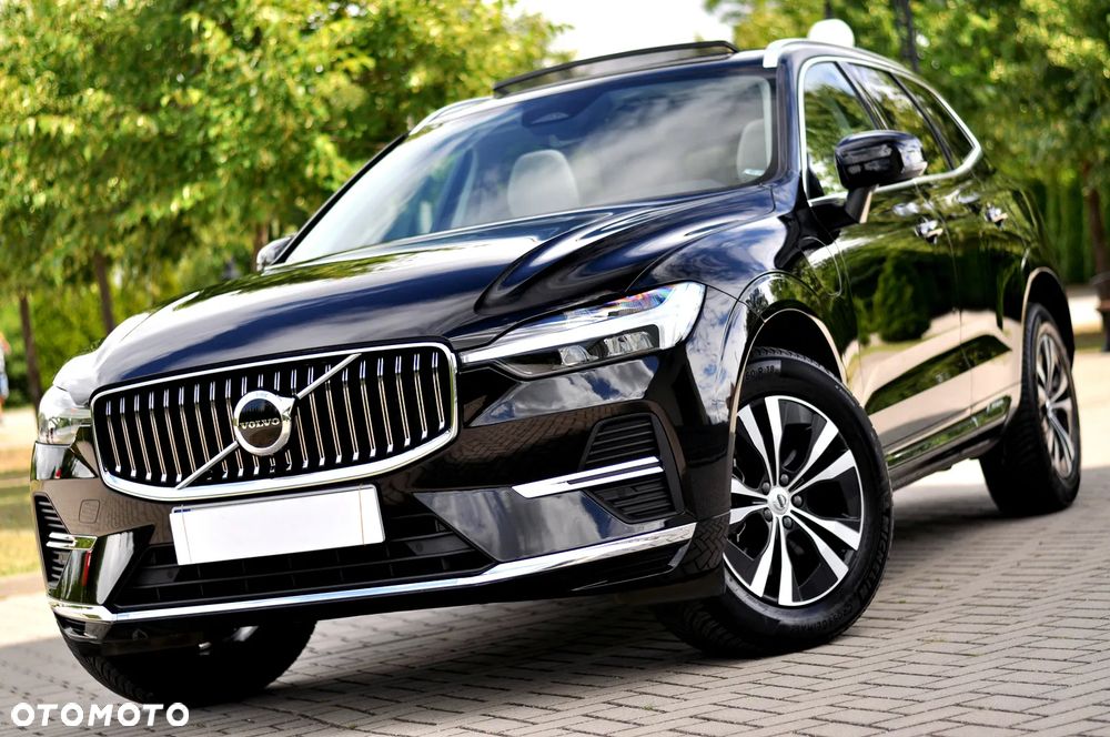 Volvo XC 60 T6 Plug-In Hybrid AWD Core - 1