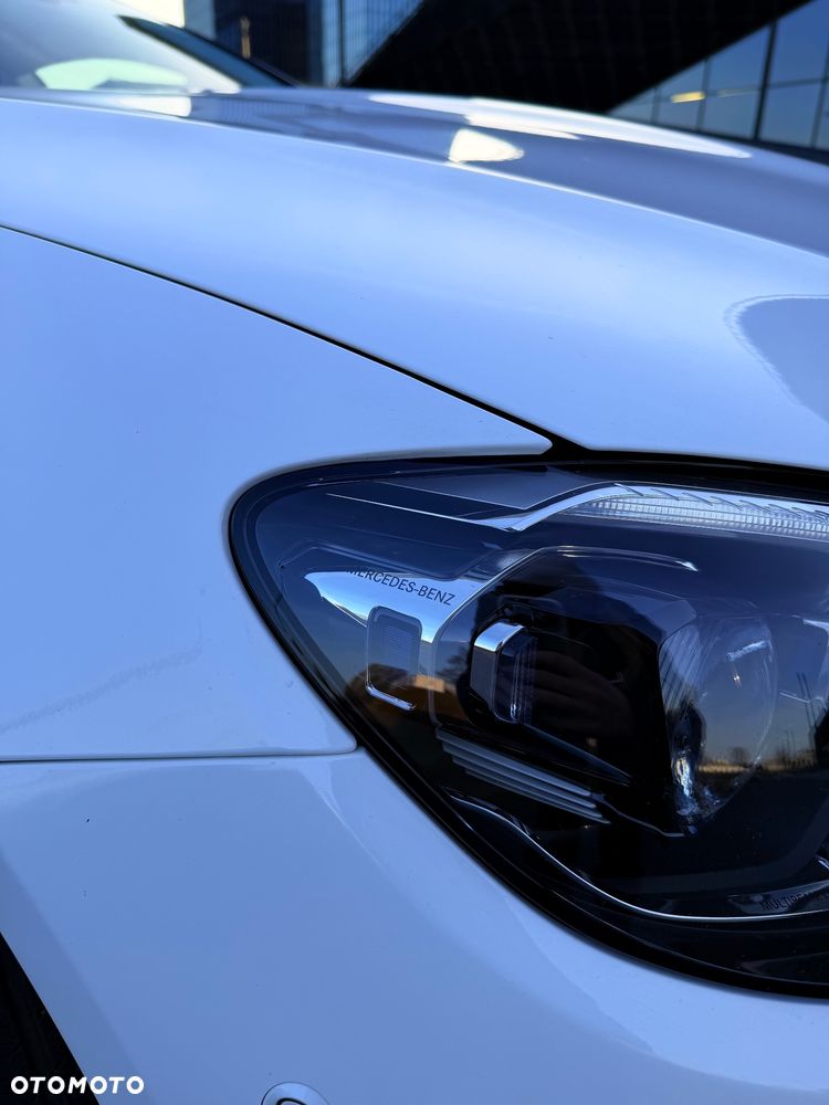 Mercedes-Benz Klasa E 300 9G-TRONIC - 3