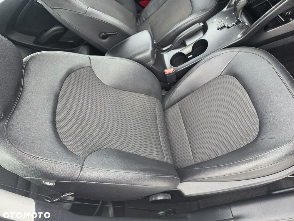 Hyundai ix35 2.0 CRDi 4WD Automatik Finale Gold - 28