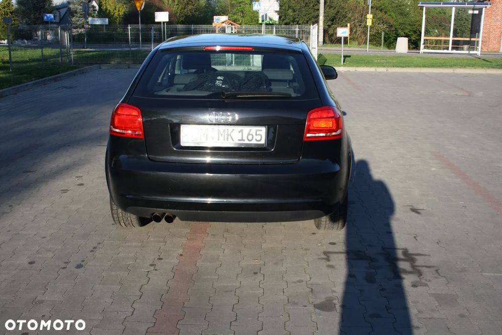 Audi A3 3-drzwiowe 1.8 TFSI S tronic Attraction - 10