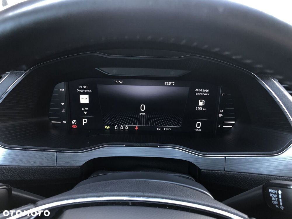 Skoda Superb 2.0 TDI SCR 4x4 Ambition DSG - 13