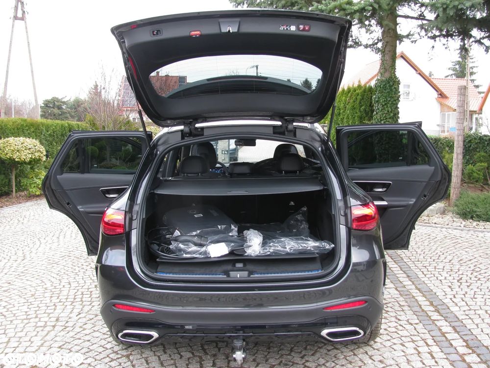 Mercedes-Benz GLC - 13