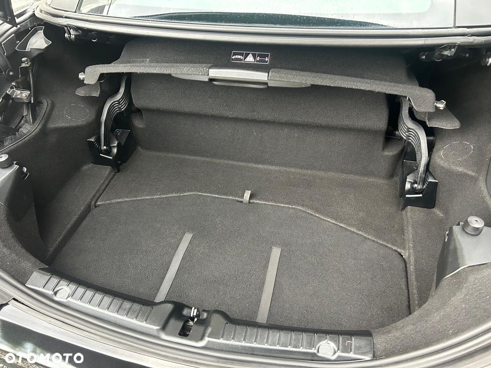 Mercedes-Benz SLK 200 BlueEFFICIENCY 7G-TRONIC Edition 1 - 32