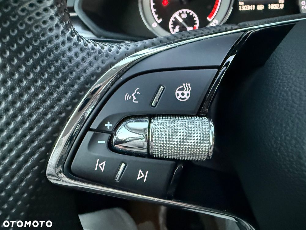 Skoda Superb 2.0 TDI SCR 4x4 Scout DSG - 17