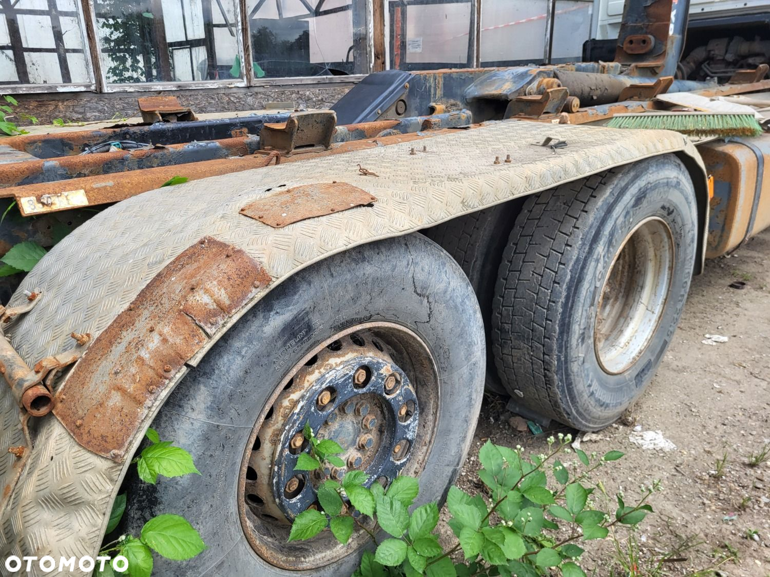Versalift Actros 2541L/6X2 - 8
