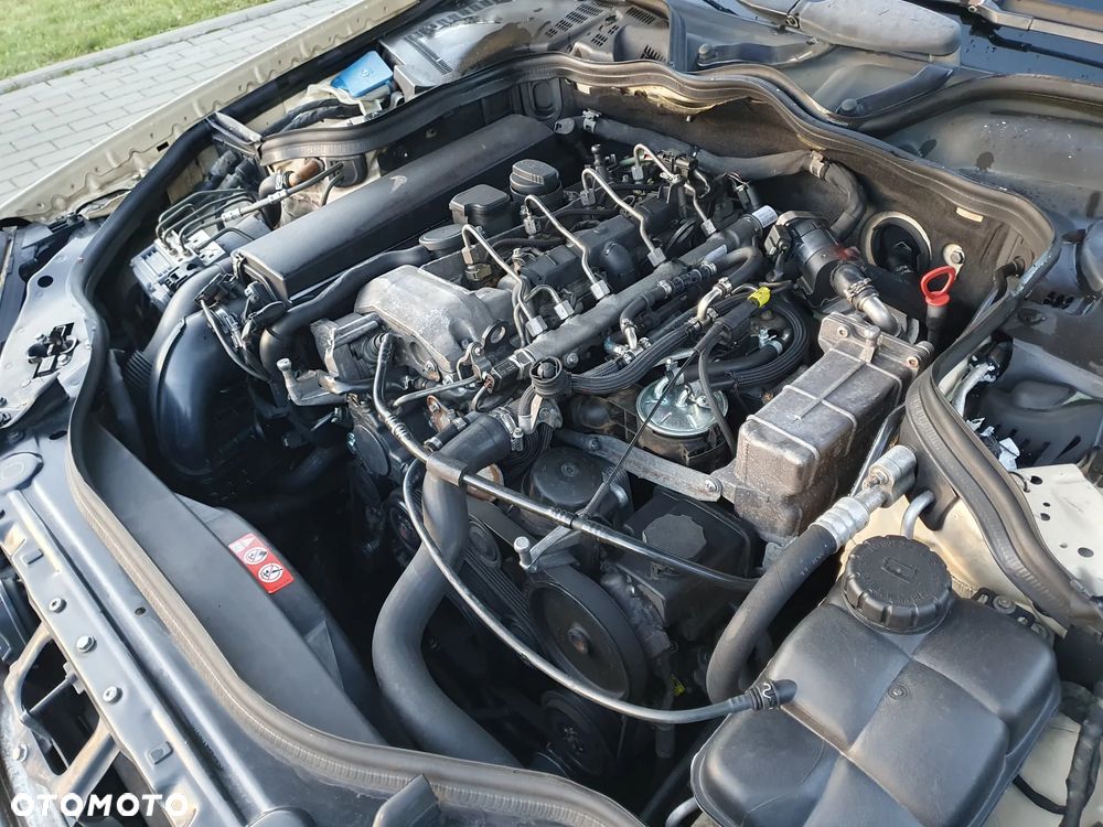 Mercedes-Benz Klasa E - 29