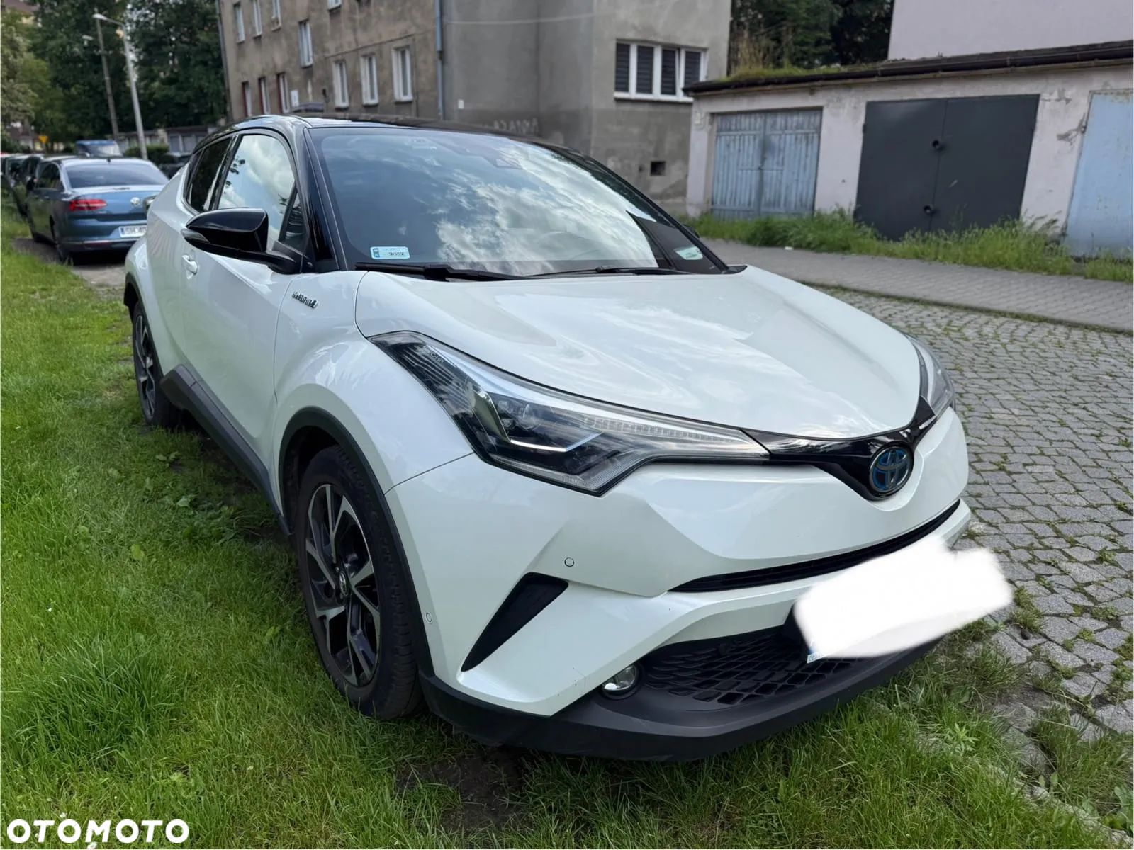 Toyota C-HR 1.8 Hybrid Selection - 1