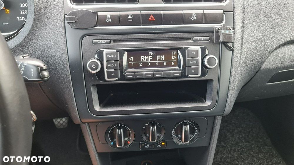 Volkswagen Polo - 19