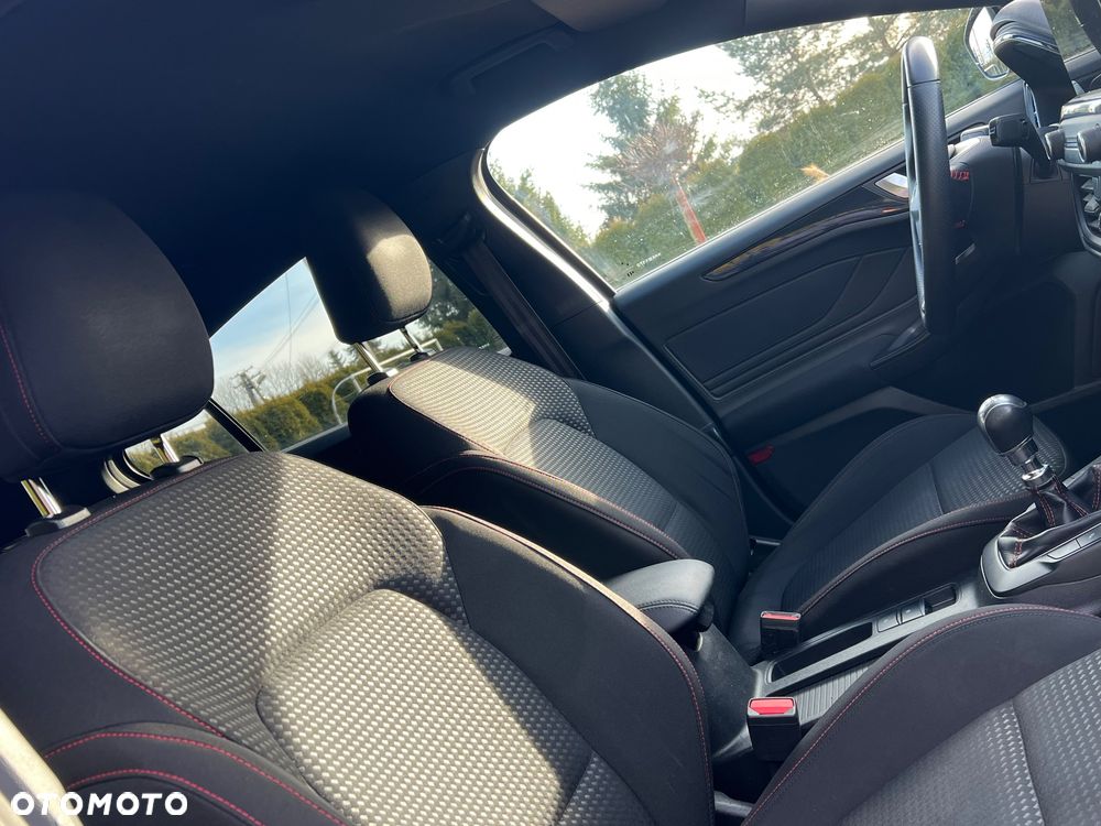 Ford Focus 1.0 EcoBoost mHEV ST-Line - 19