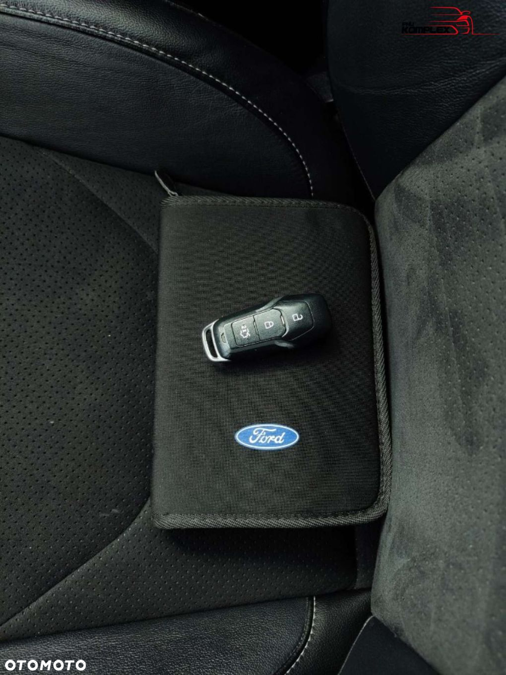 Ford S-Max - 35