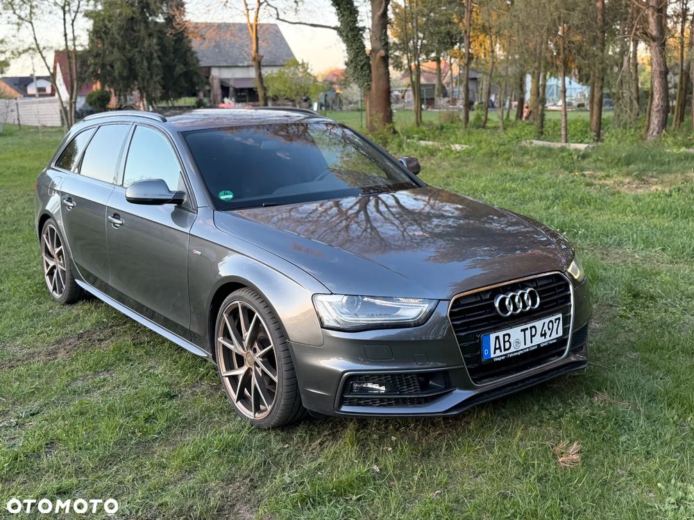 Audi A4 Avant 2.0 TDI DPF clean diesel quattro S tronic S line Sportpaket - 15
