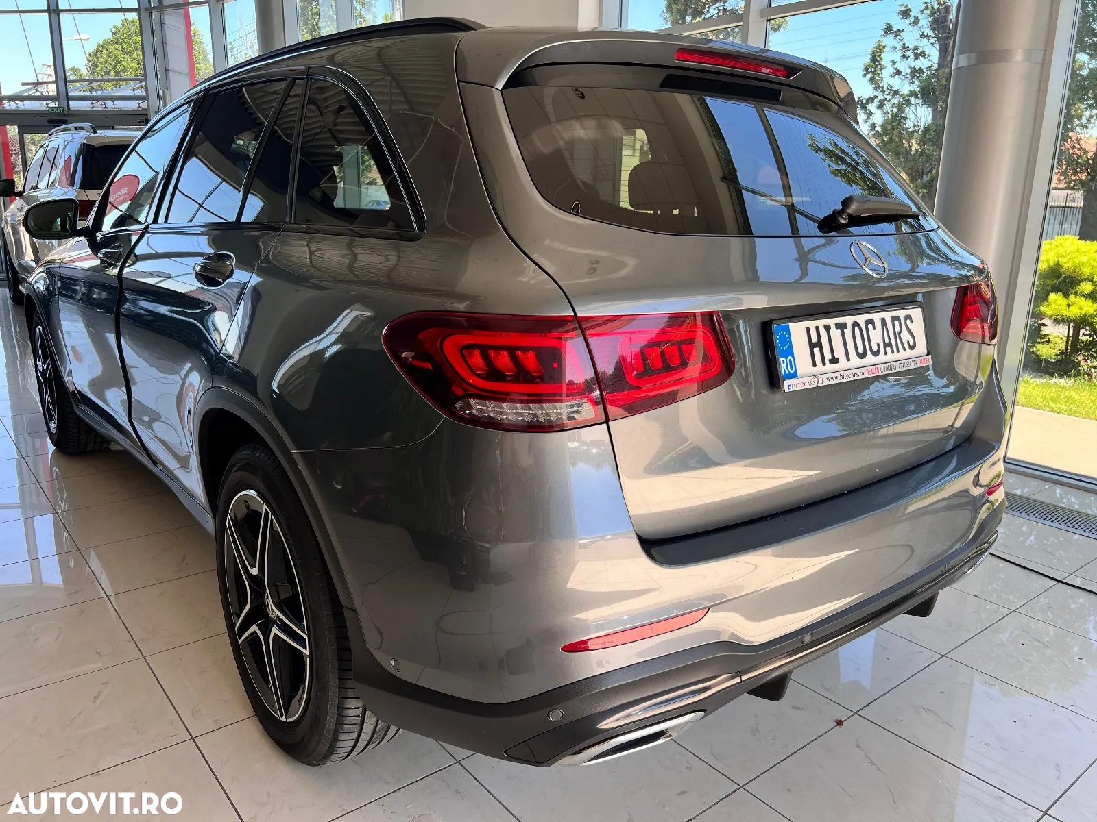 Mercedes-Benz GLC 300 d 4MATIC - 5
