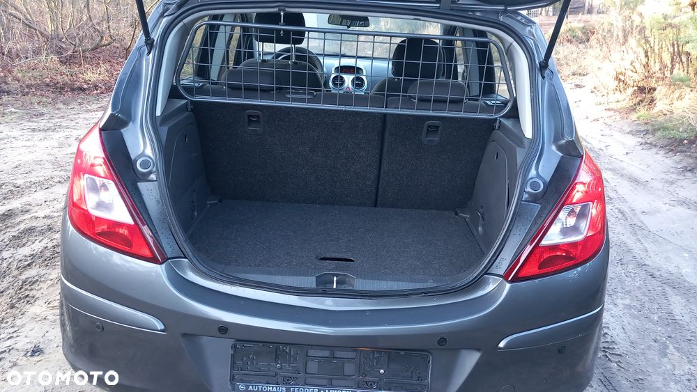 Opel Corsa 1.2 16V Edition - 13