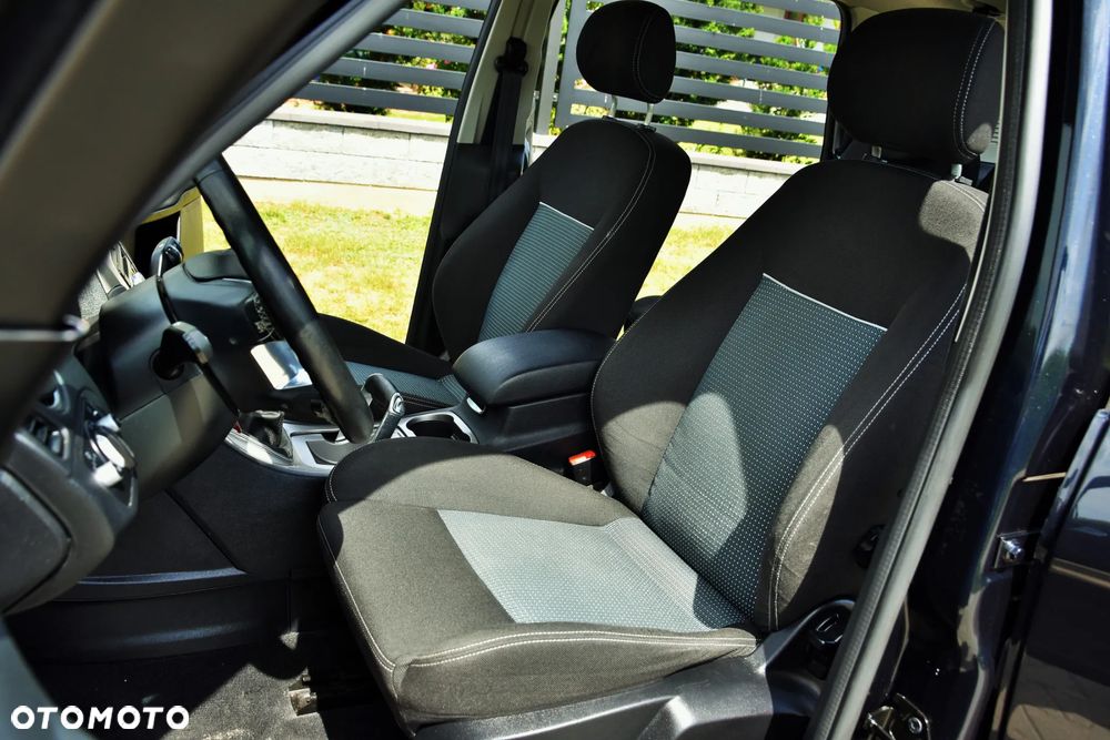 Ford S-Max 2.0 TDCi DPF Titanium - 15