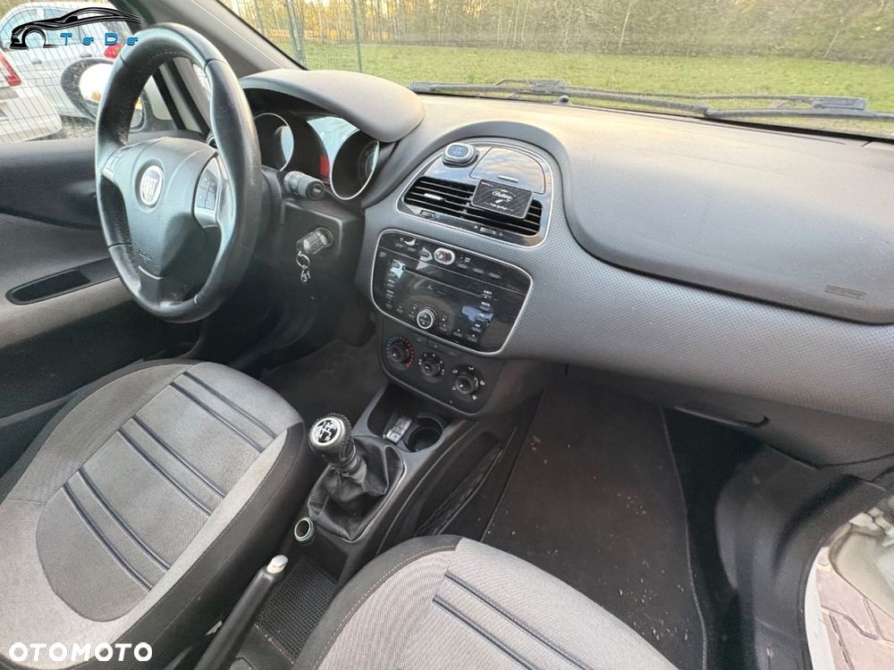 Fiat Punto Evo 1.4 8V Dynamic Euro5 - 18
