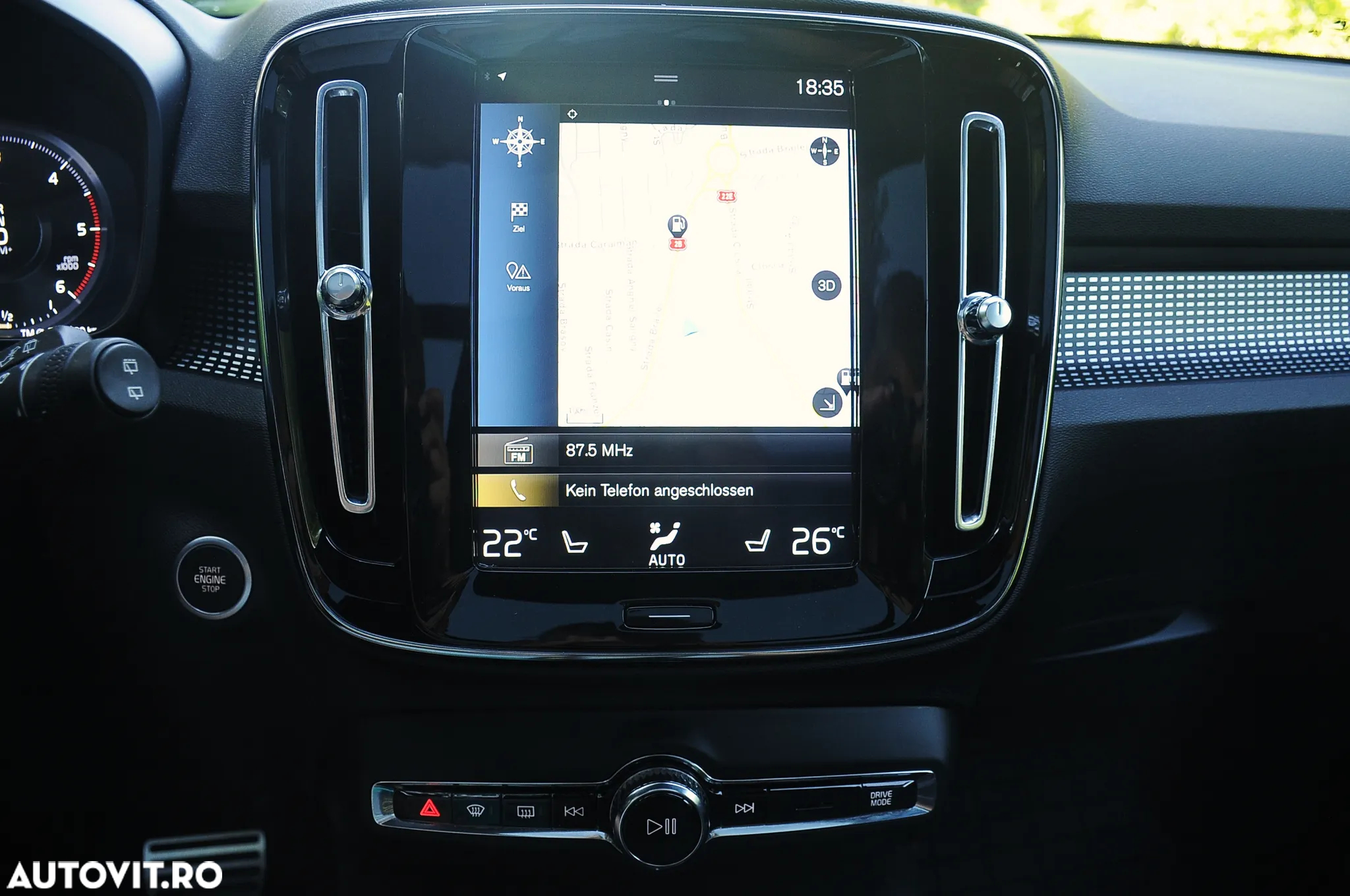 Volvo XC 40 D4 AWD Geartronic R-Design - 14