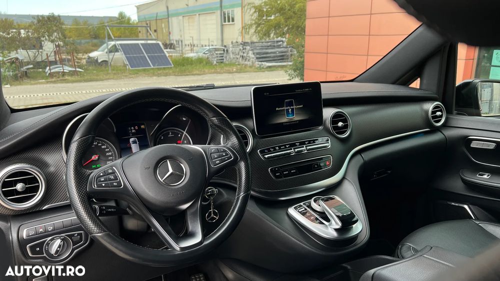 Mercedes-Benz V 250 (BlueTEC) d lang 4Matic 7G-TRONIC Avantgarde Edition - 7