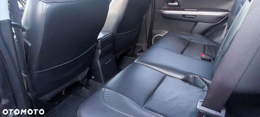 Suzuki Grand Vitara 2.0 De luxe - 9