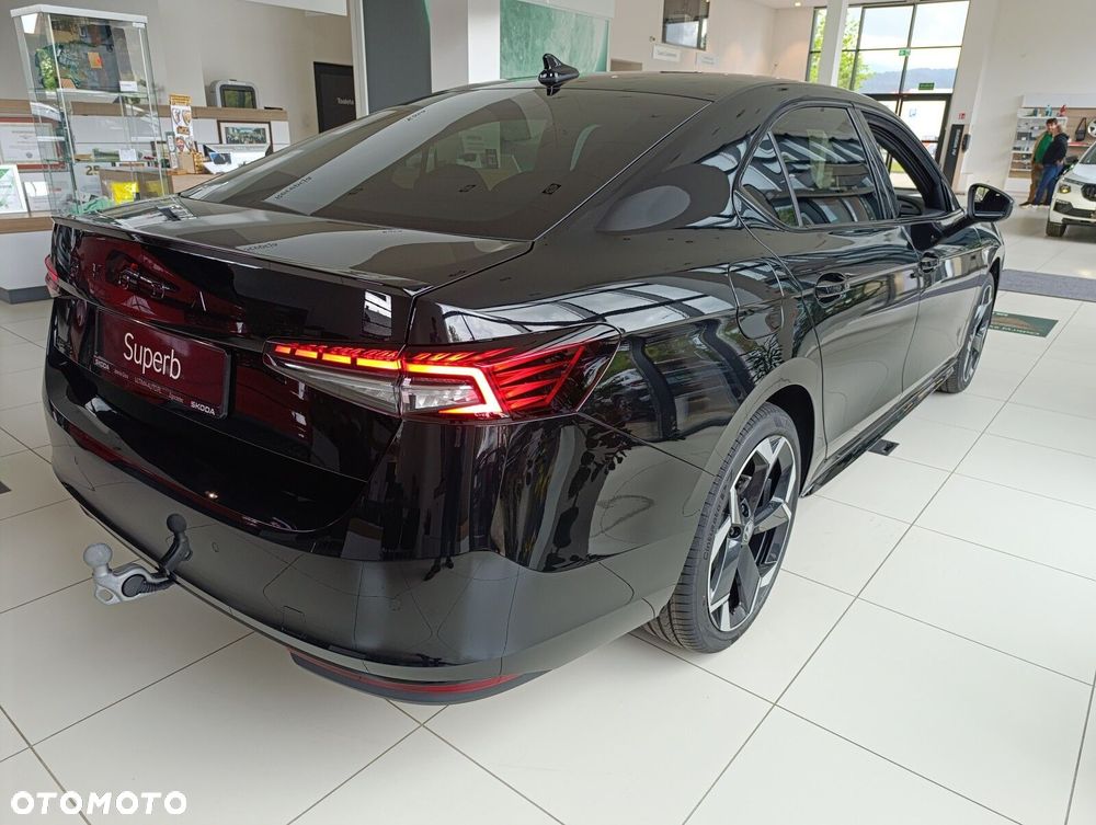Skoda Superb 2.0 TSI Sportline DSG - 2