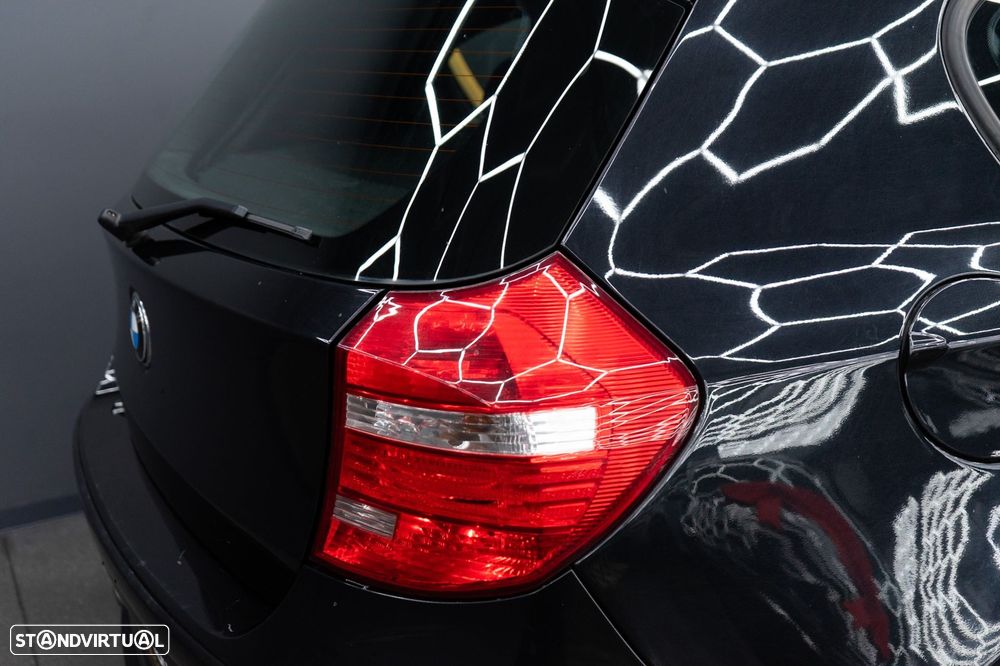 BMW 116 d DPF Edition Sport - 16