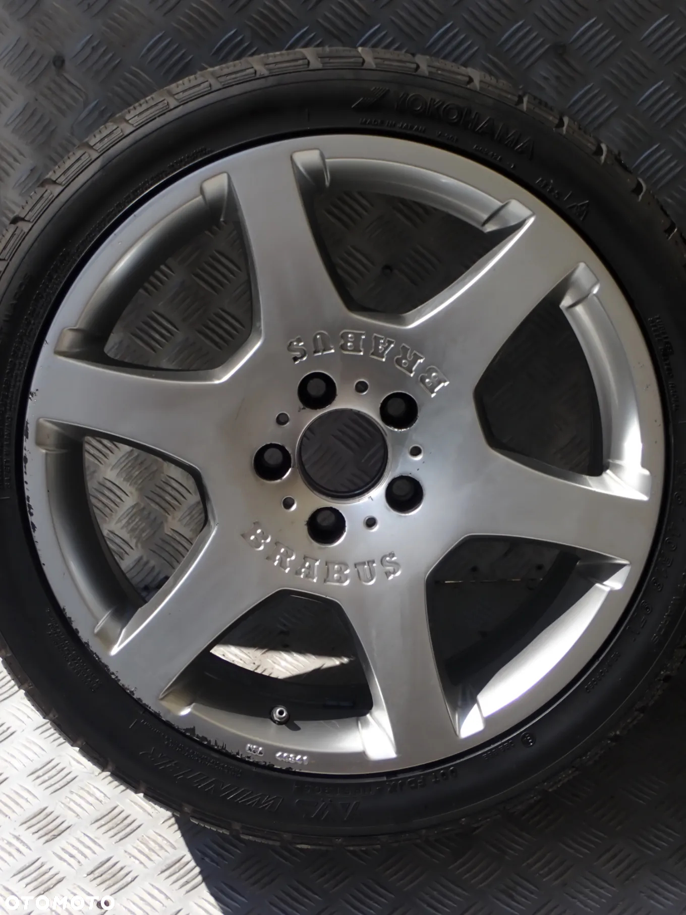 KOŁA FELGI ALUMINIOWE BRABUS 8,5JX18  ET 45  5X112  A13-858-45 Z OPONAMI ZIMA 245/40/18 2000 ZŁ - 4