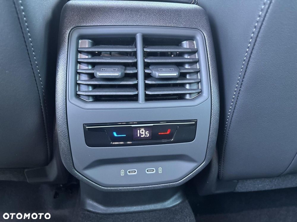 Cupra Formentor 1.5 eTSI mHEV DSG - 33