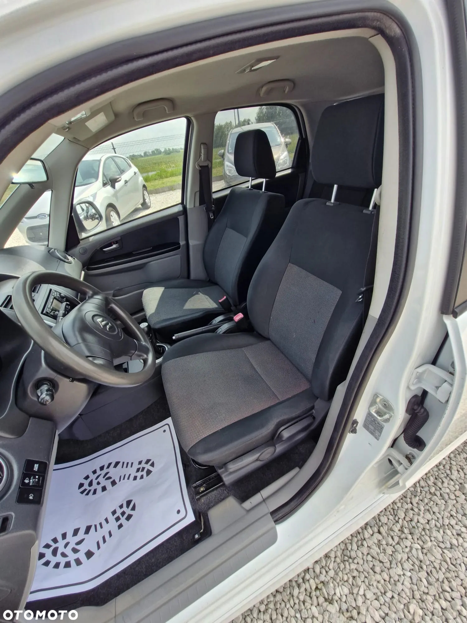 Suzuki SX4 - 12