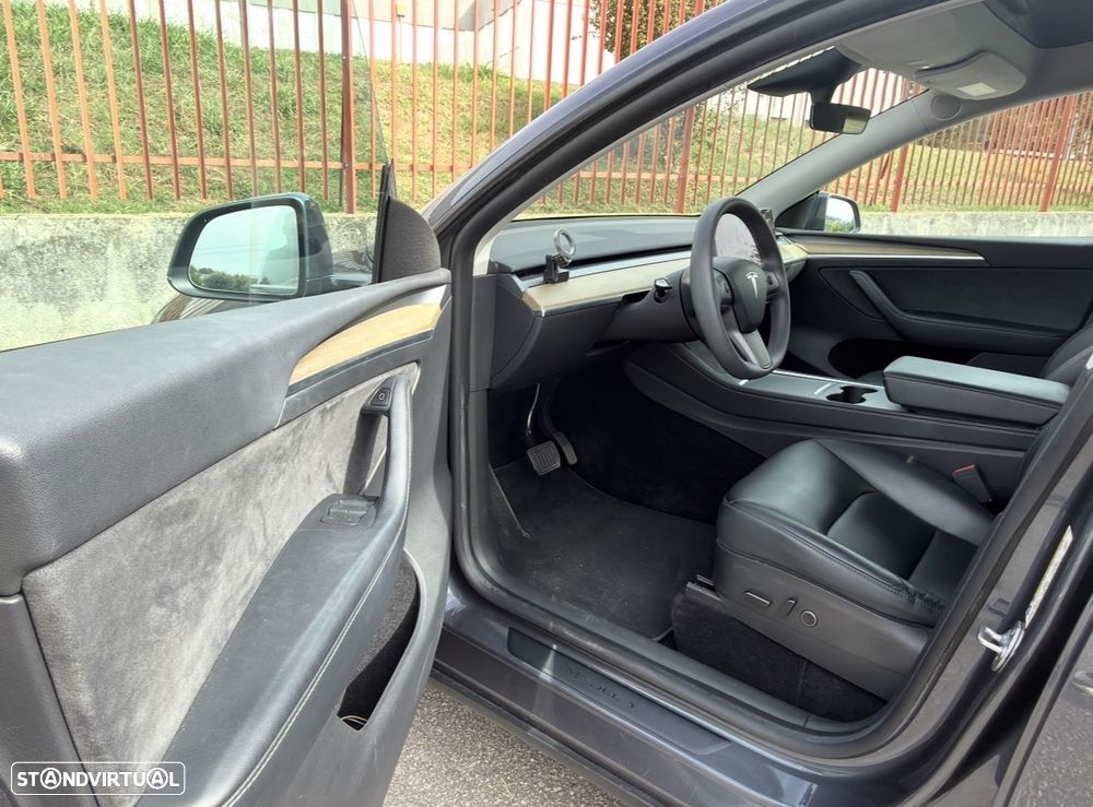 Tesla Model Y Long Range Tração Integral - 10