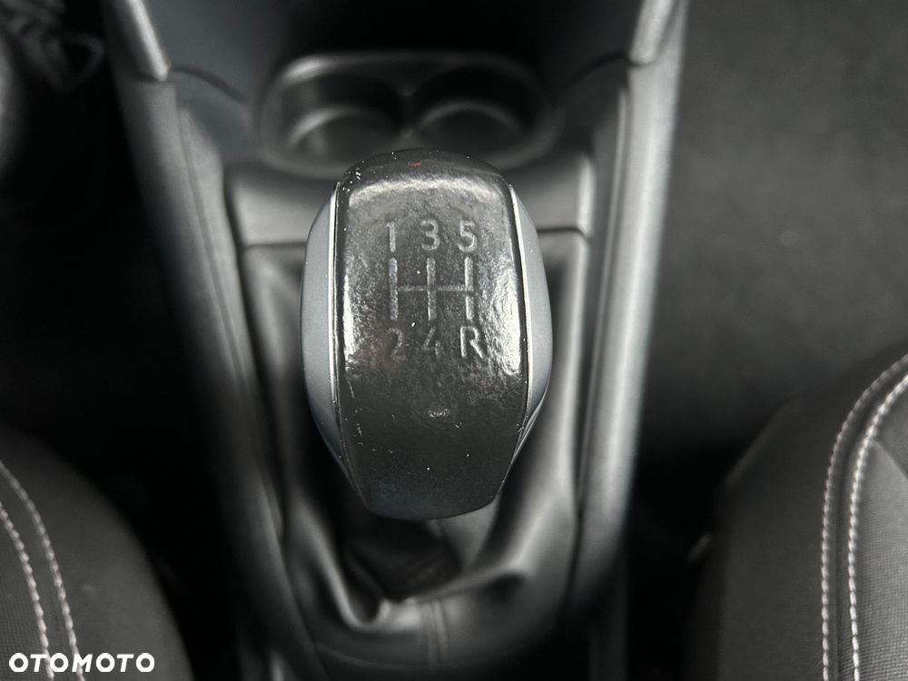 Peugeot 208 PureTech 100 Active Pack - 34