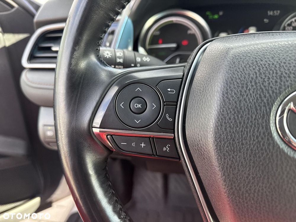 Toyota Camry 2.5 Hybrid Comfort CVT - 15