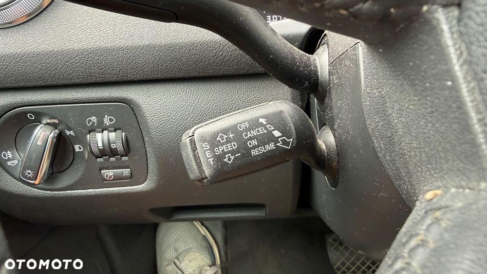 Audi A3 3-drzwiowe 1.6 Ambiente S tronic - 9