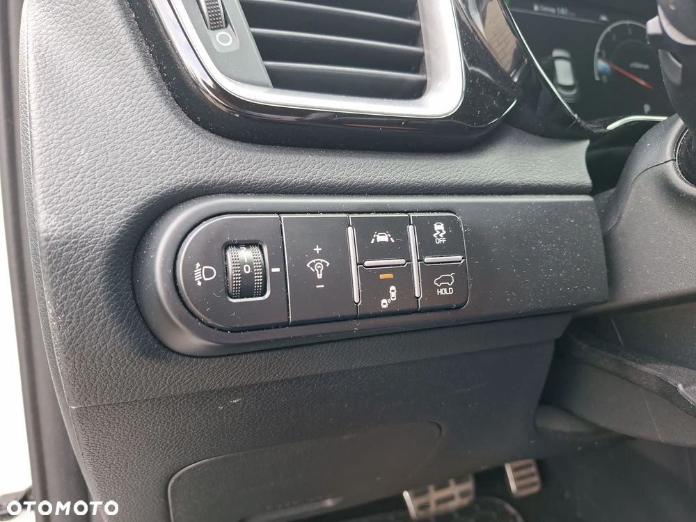 Kia XCeed 1.5 T-GDI MHEV Prestige Line DCT - 23