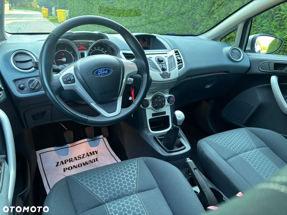 Ford Fiesta 1.25 Titanium - 21