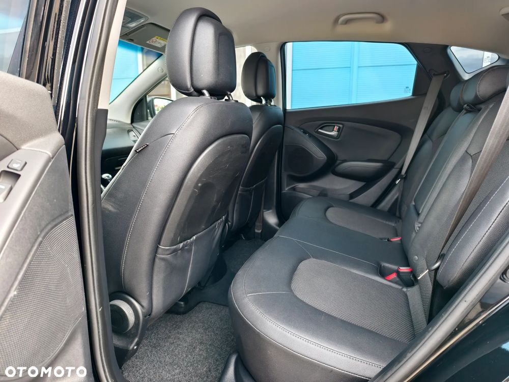 Hyundai ix35 1.6 2WD blue Style - 12