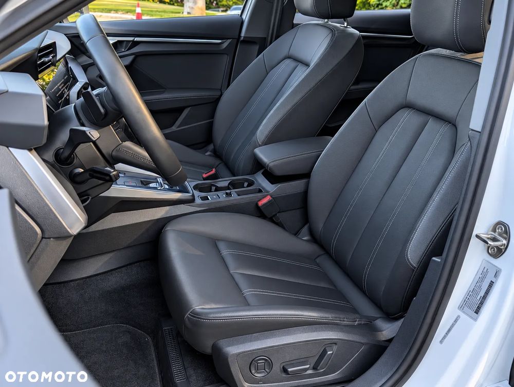 Audi A3 Limousine 40 TFSI quattro S tronic advanced - 14