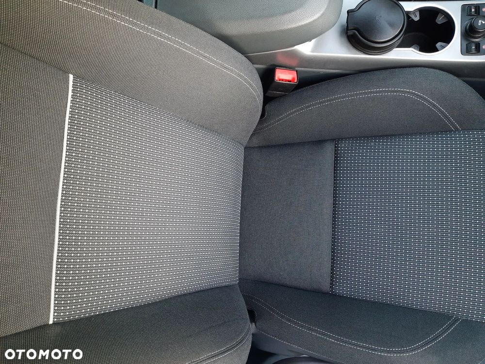 Ford C-MAX 1.6 TDCi Start-Stop-System Champions Edition - 26