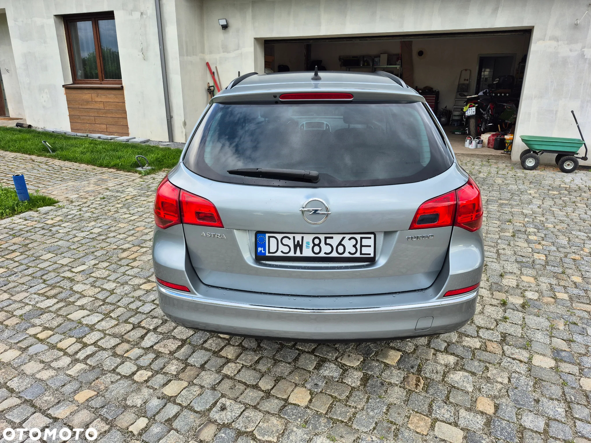 Opel Astra 1.4 Turbo Edition - 12
