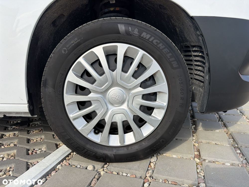 Toyota Proace City Verso Long 1.5 D-4D Combi - 19