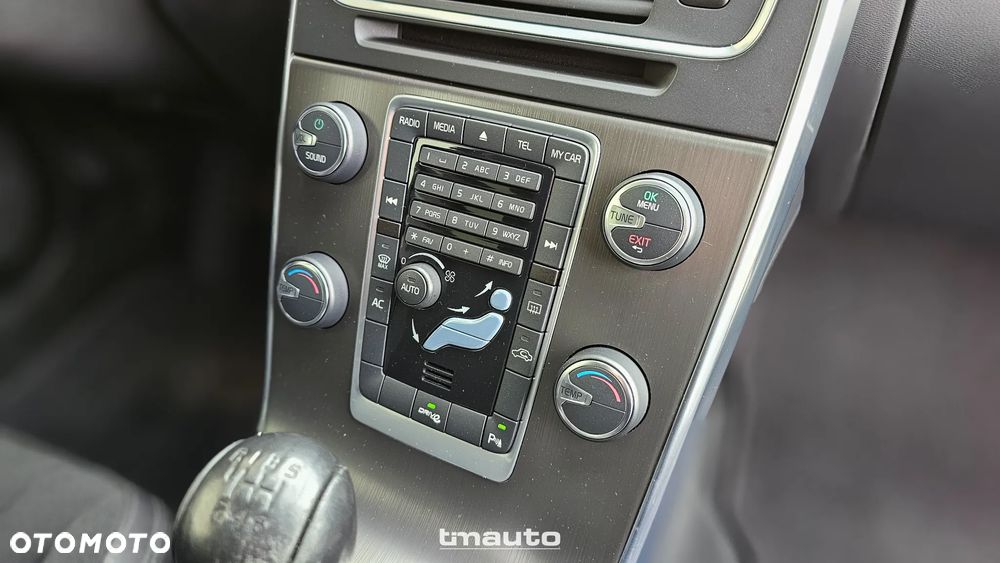 Volvo V60 T4 Kinetic - 13